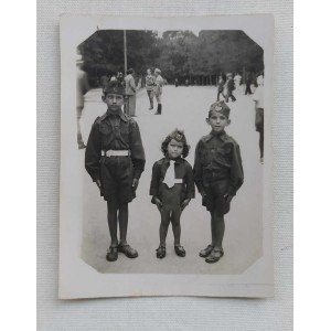 Εθνική οργάνωση νεολαίας...