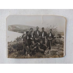 Εθνικη οργανωση νεολαιας...