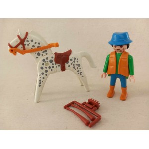 Playmobil 3763 figures
