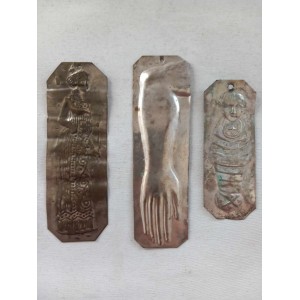 3 Greek vintage tamata