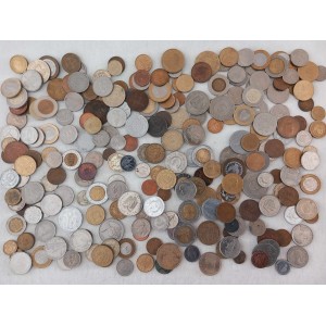 Foreign coins 1240 grams