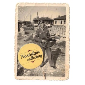 Gendarme with british Bren