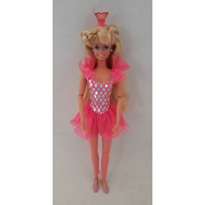 Mattel 1995 Barbie Twirling...