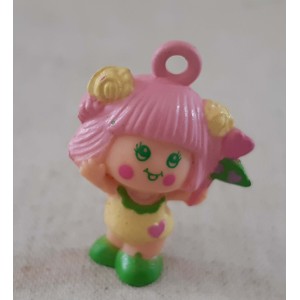 Hasbro Charmkins Sweet Bea